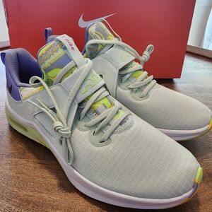 Nike Air Max Bella TR 5 Premium Women's 7 Training Shoes Barely Green DN0896-300